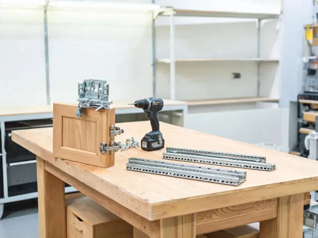 Cabinet hardware install station